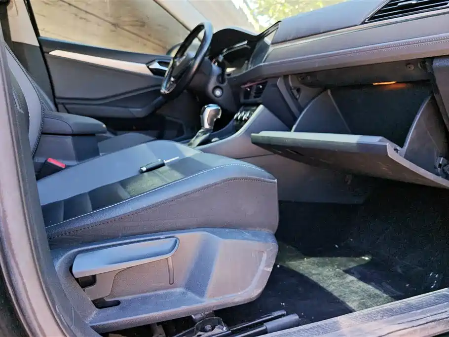 Volkswagen Sagitar 2019 200TSI DSG Comfort Version China V фото 8