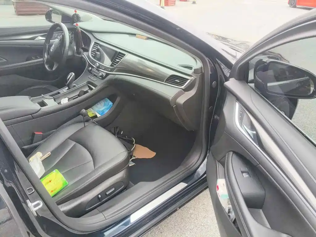 Buick Lacrosse, миниатюра 12