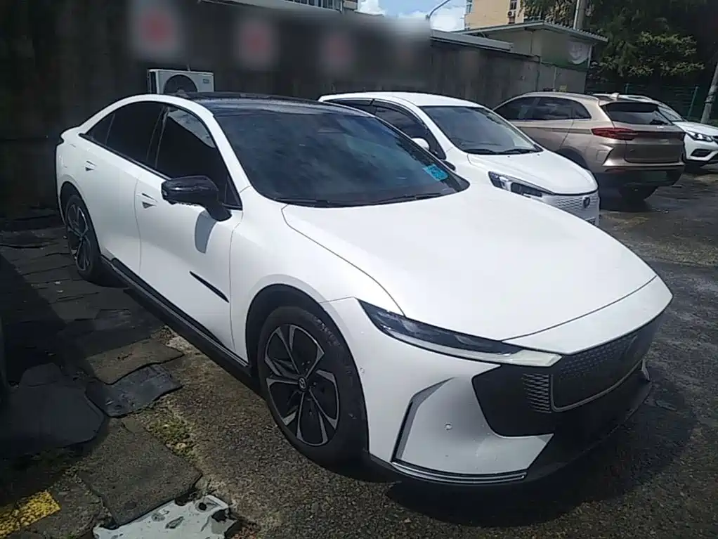 2025 Mazda EZ-6