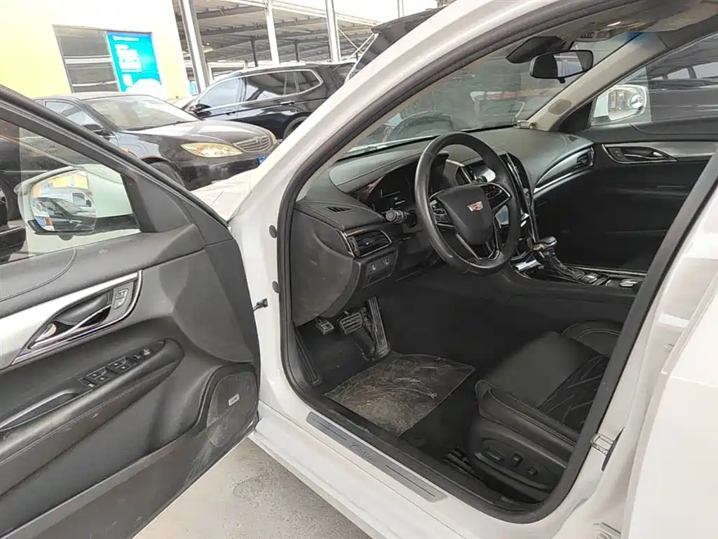 Cadillac ATS-L 2017 28T Technology фото 16