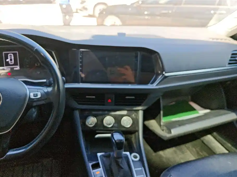Volkswagen Sagitar 2019 200TSI DSG Comfort Version China V фото 13