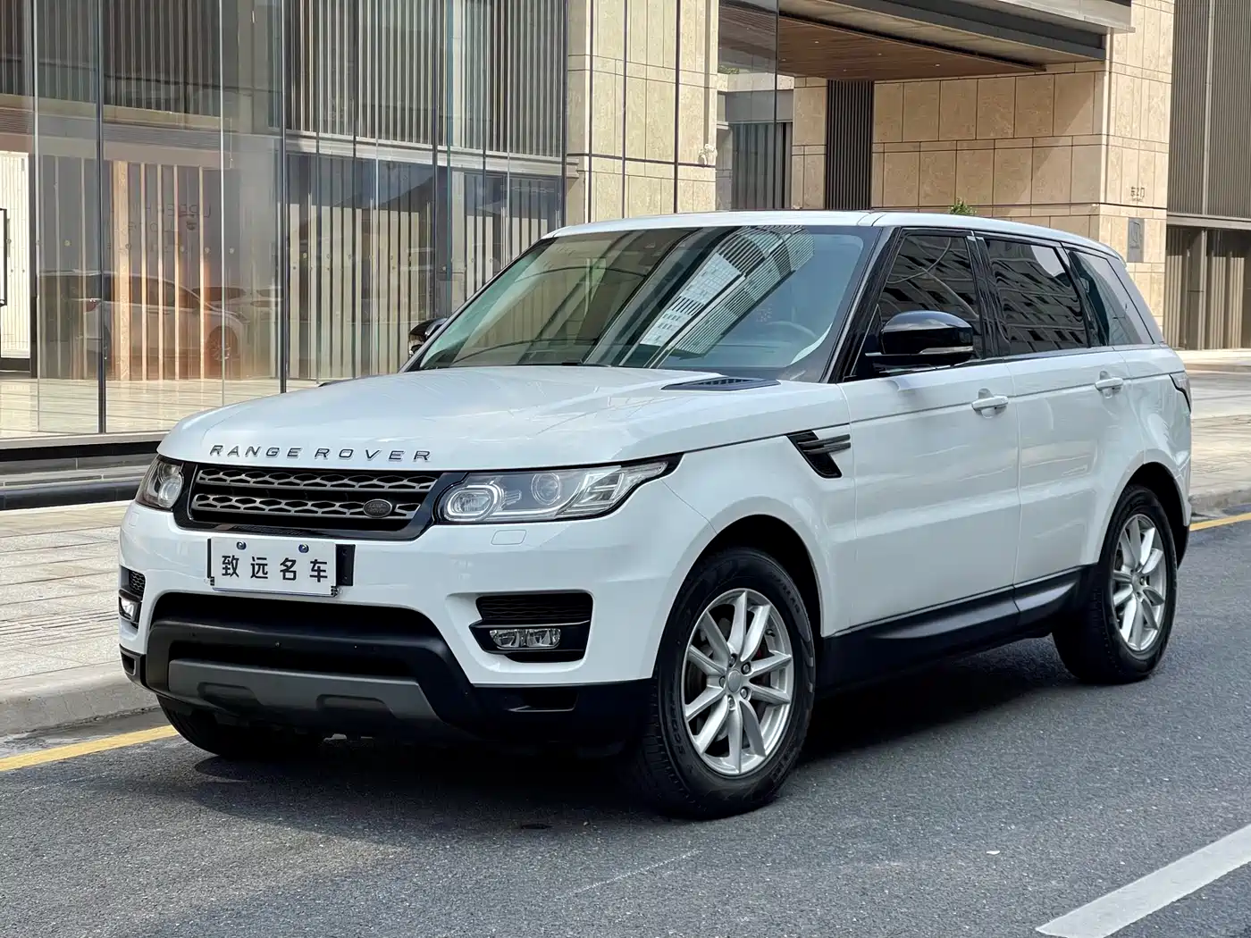 Land Rover Range Rover Sport 2017 3.0 SC V6 SE