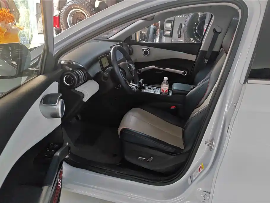BYD Yuan PLUS 2022 510KM Flagship фото 9