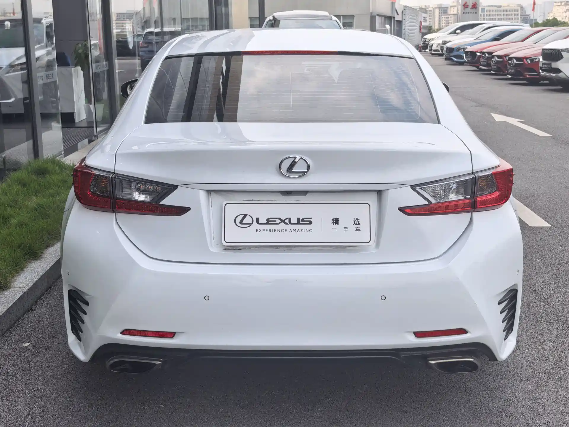 Фото 5 - Lexus RC