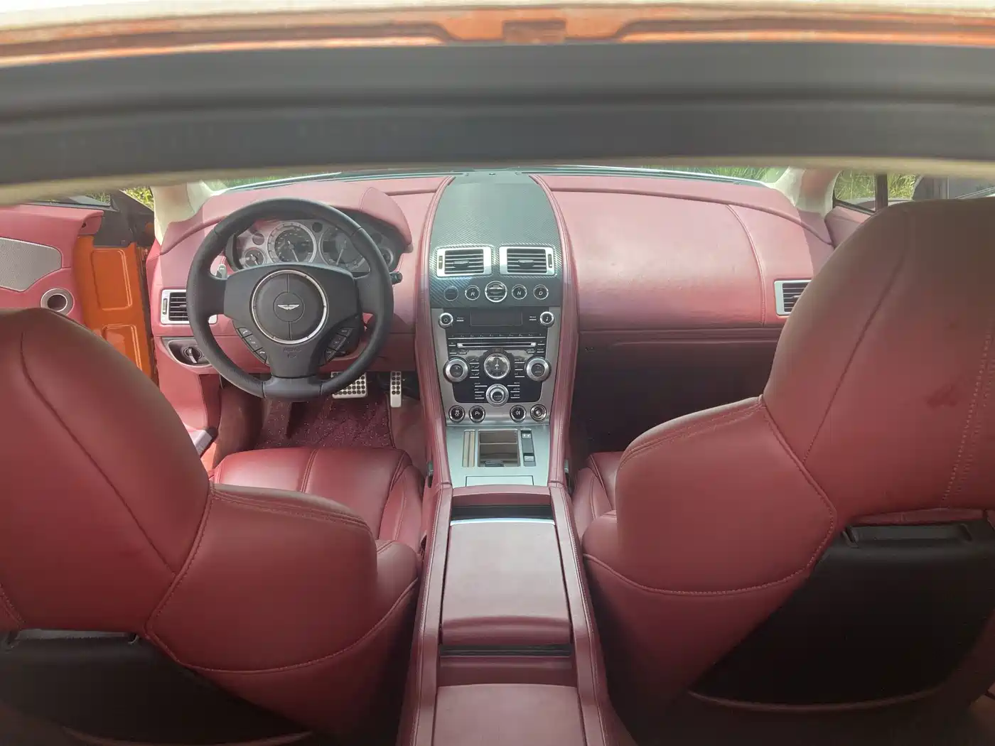 Aston Martin V8 Vantage 2014 2011 4.7L Sportshift Coupe