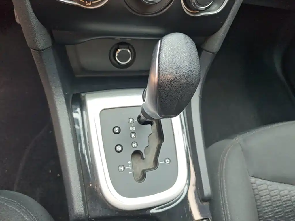 Citroën C4L 2016 2015 1.8L Automatic Luxury Edition