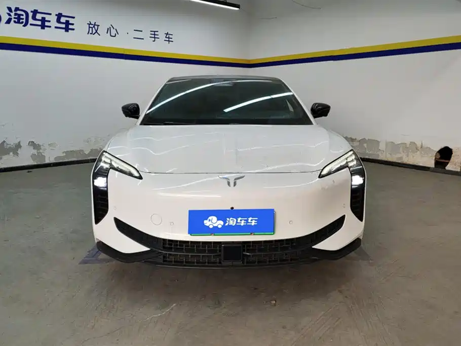 Hongqi EH7 2024 Model 820 Pro фото 2