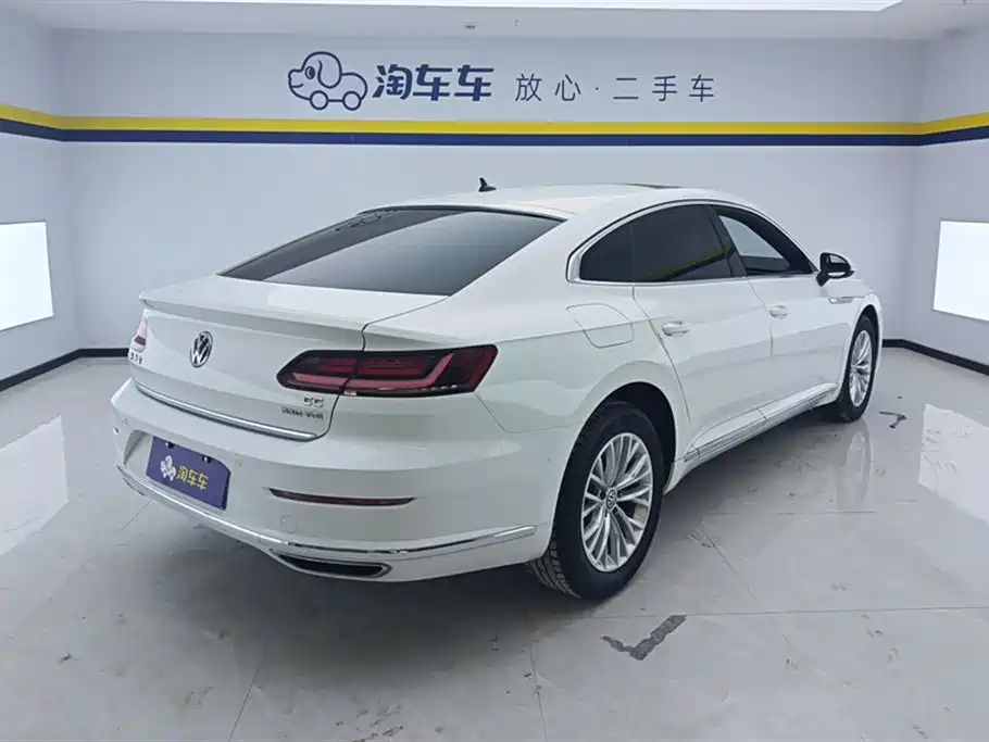 Volkswagen FAW-Volkswagen CC 2019 330TSI Charming Appearance (China V) фото 3