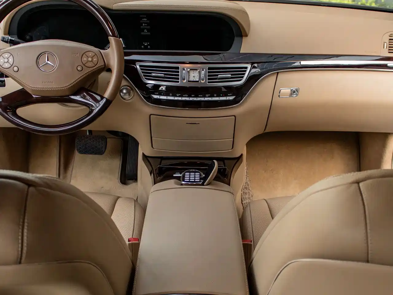 Mercedes-Benz S-Class 2012 S 350 L 4MATIC Grand Edition фото 10