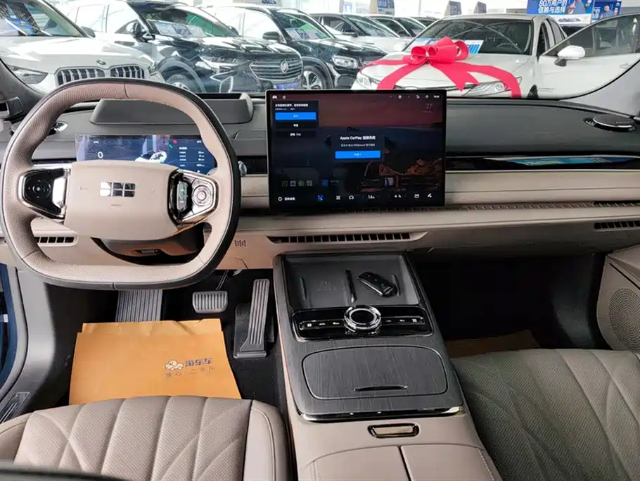 Geely Galaxy Galaxy Xingyao 8 2025 130km EM-P Starship Edition фото 12