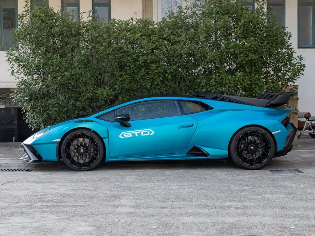 Lamborghini Huracán 2023 2021 Huracán STO
