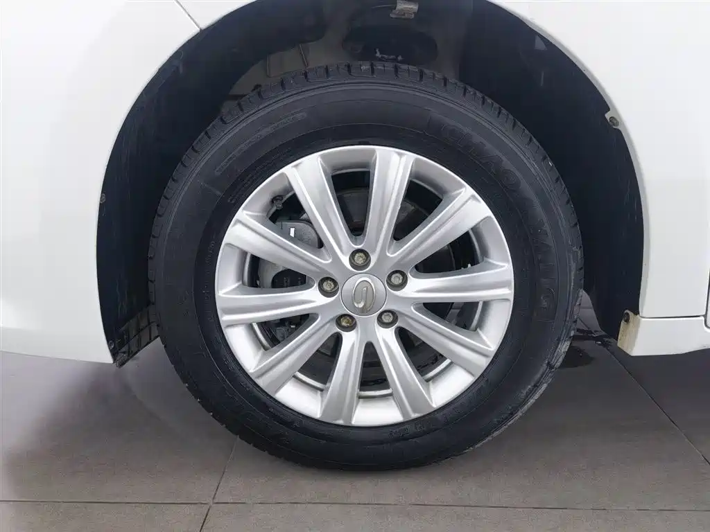 GAC Trumpchi Trumpchi M6 2019 270T Automatic Luxury (6-seater) China V фото 17