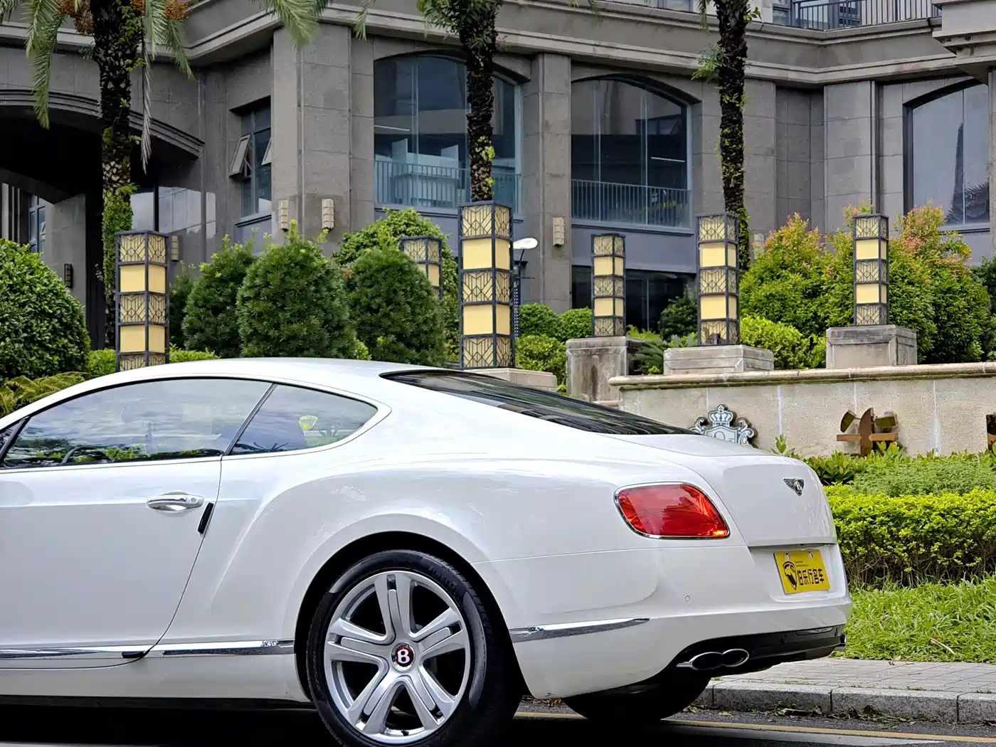 Bentley Continental 2013 2012 4.0T GT V8