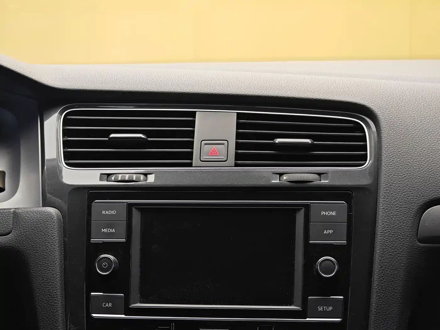 Volkswagen Golf 2015 1.6L Automatic Fashion фото 15