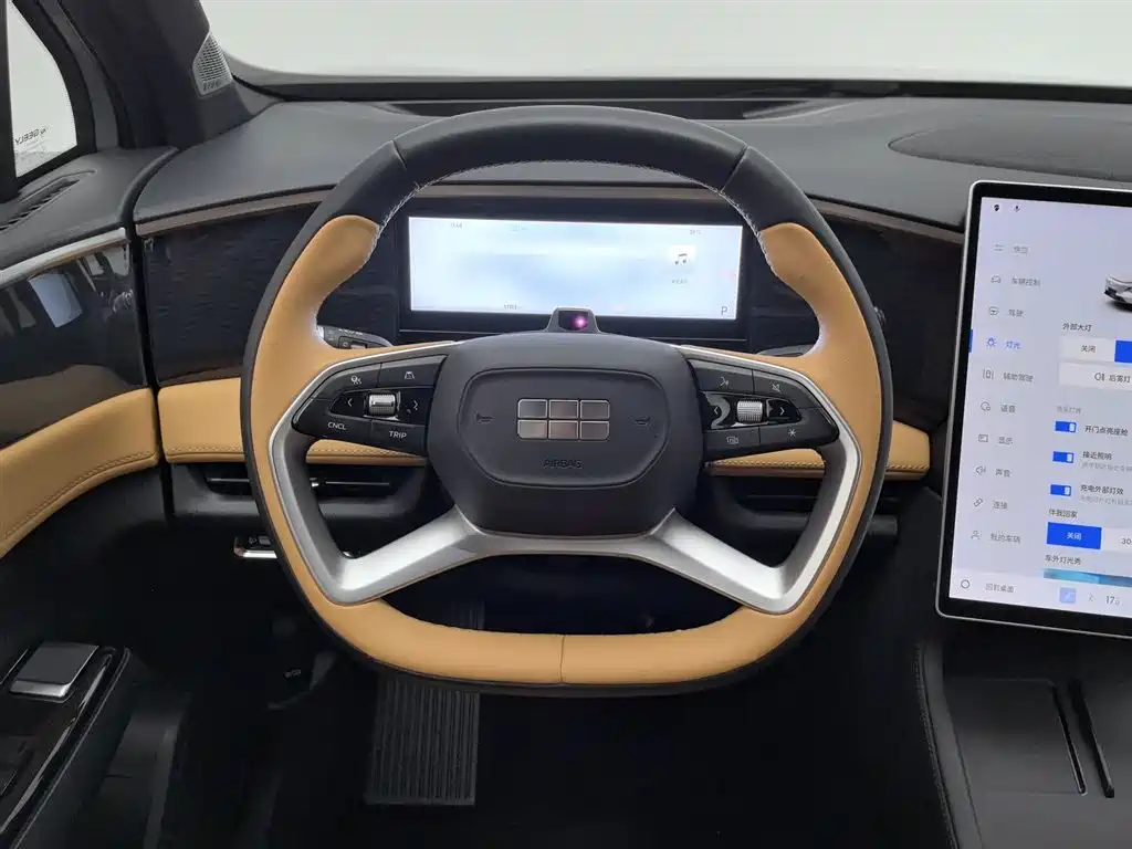 Geely Galaxy Galaxy L7 2023 1.5T 115km Starship фото 11