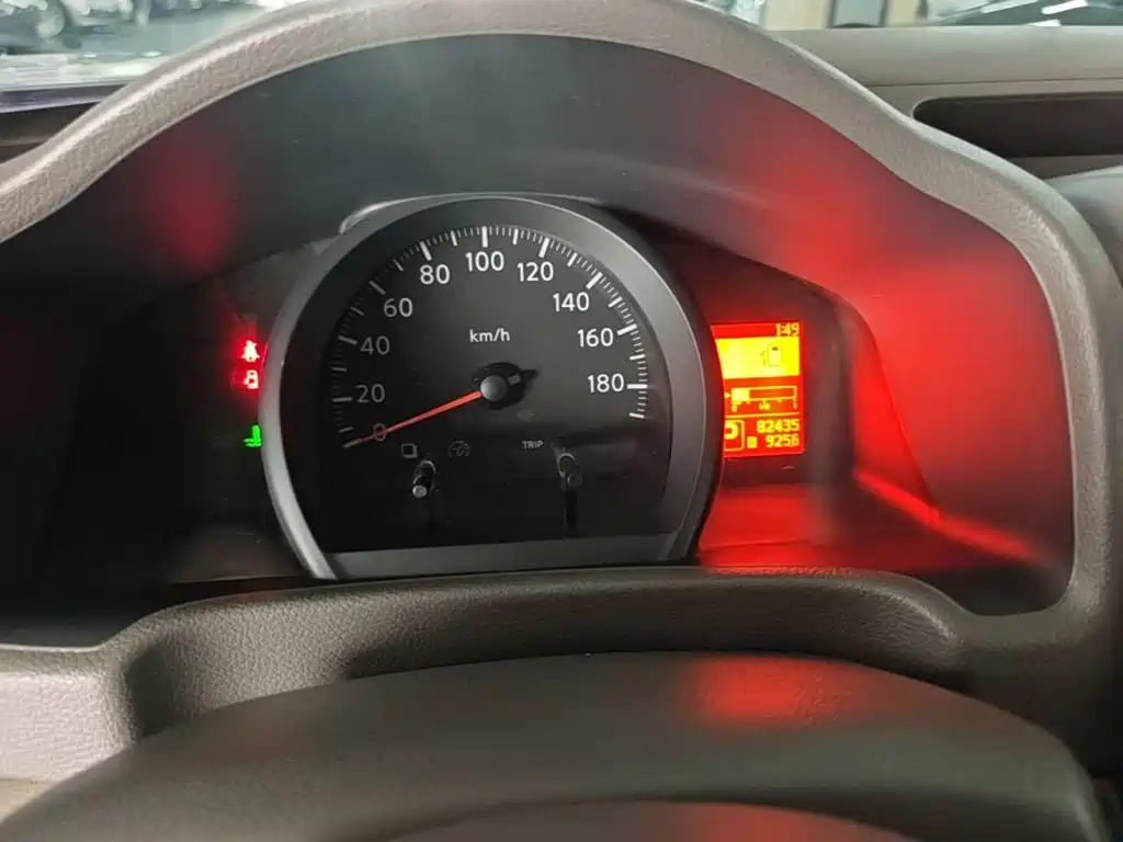 Nissan NV200 2018 2018 1.6L CVT Luxury Model