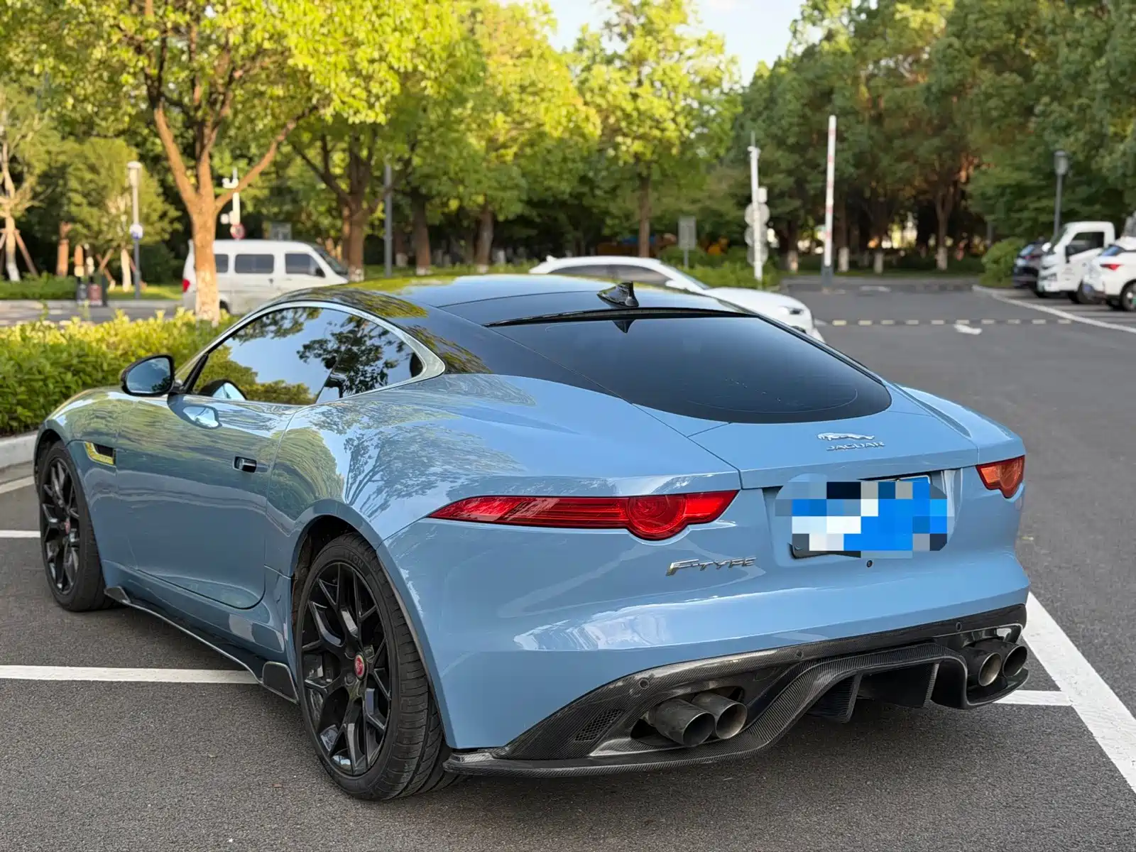 Фото 8 - Jaguar F-TYPE