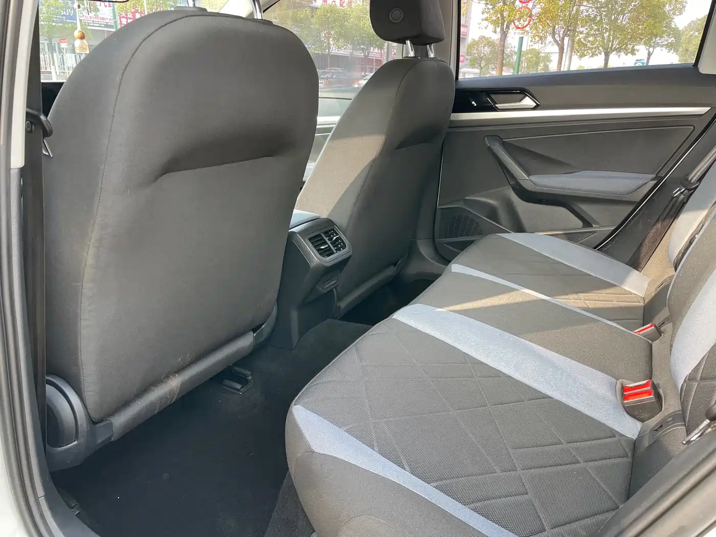 Volkswagen Lavida 2023 Facelift 1.5L Auto Comfort Edition фото 8