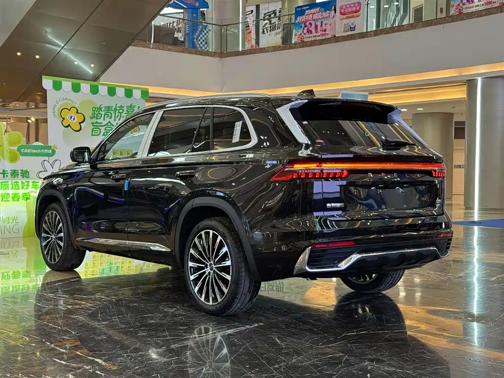  Xingyue L