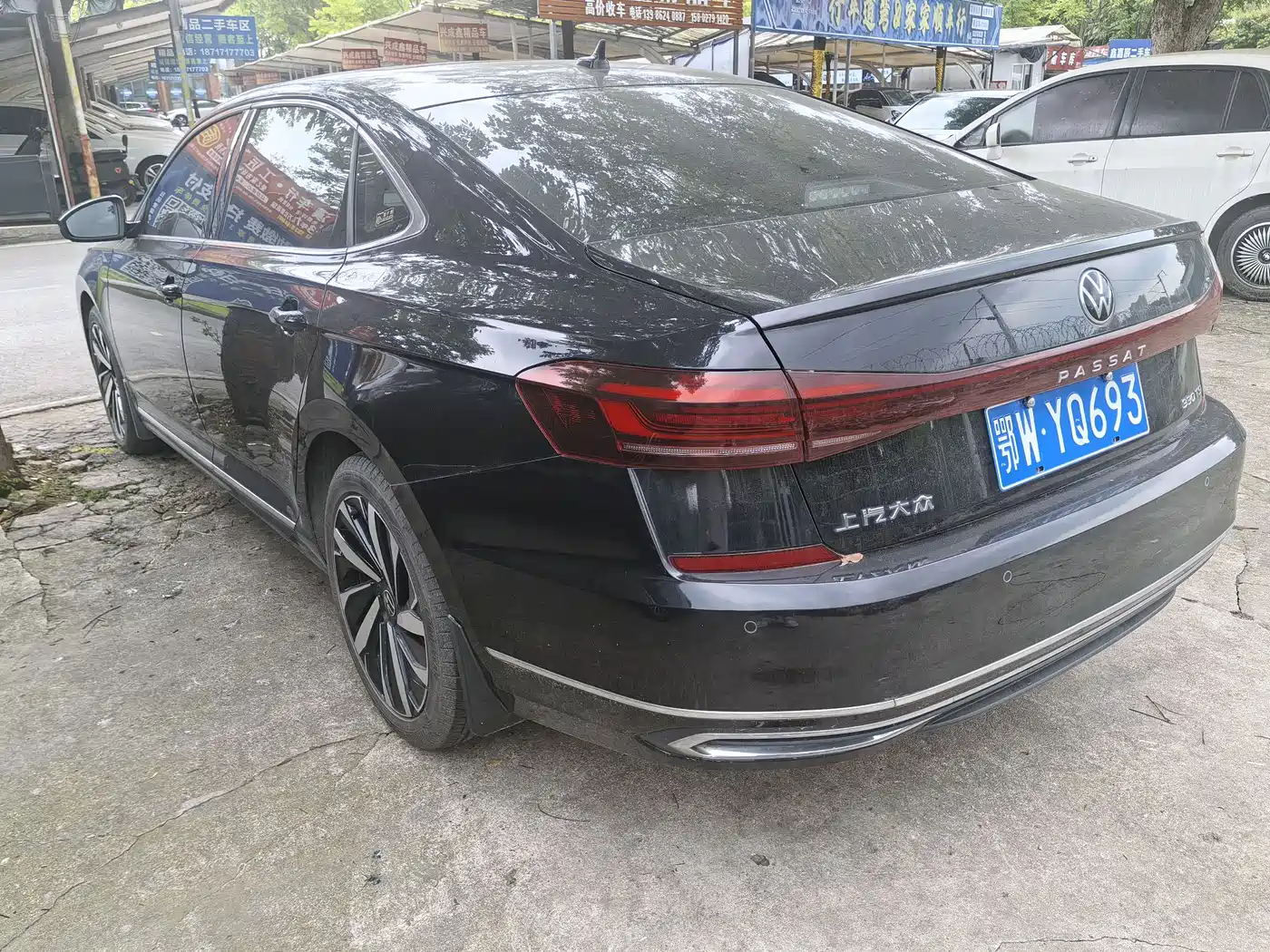 Volkswagen Passat 2023 330TSI Elite Edition фото 12