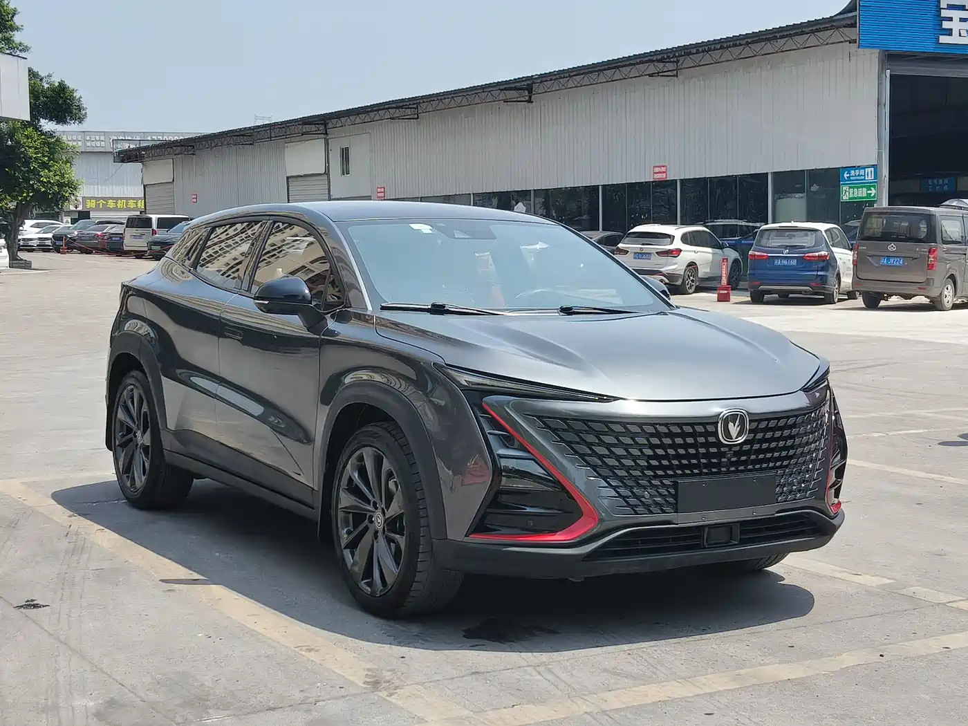 CHANGAN UNI-T