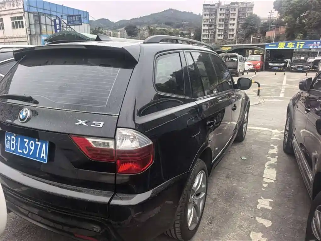BMW X3 (Import) 2010 xDrive30i Explorer Edition фото 4