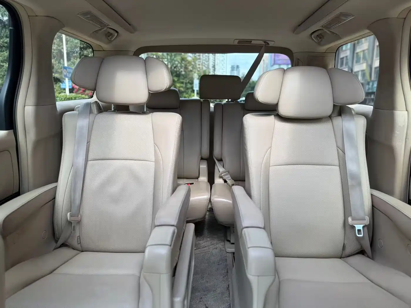 Toyota Alphard 2012 2.4L Luxury Edition фото 21