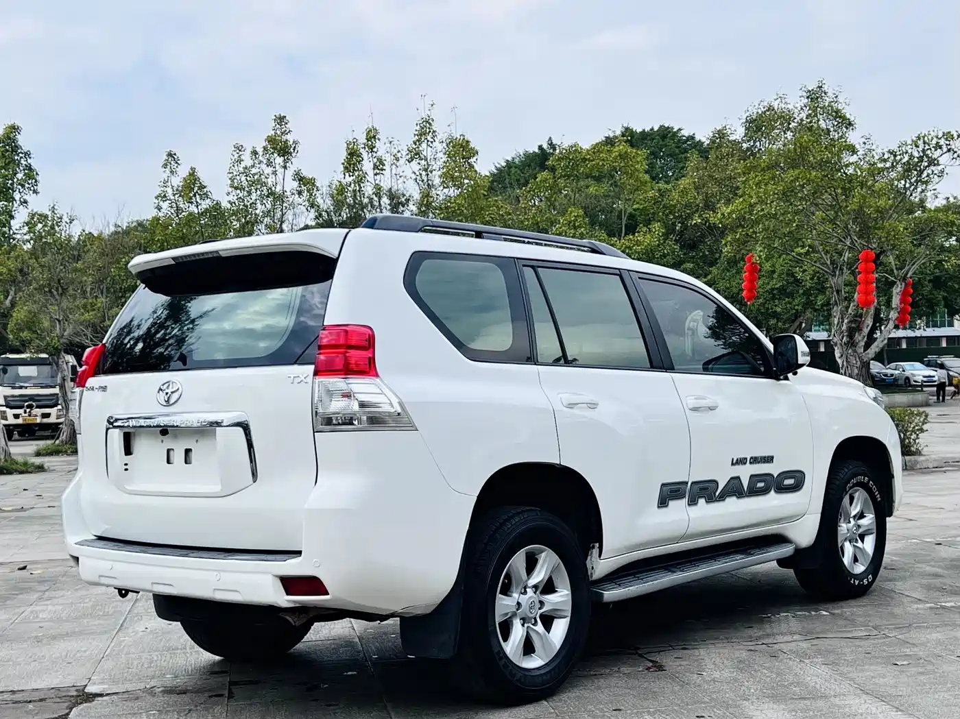Toyota Prado 2010 4.0L Automatic TX фото 6