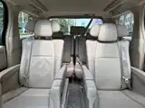 Photo 21 - Toyota Alphard