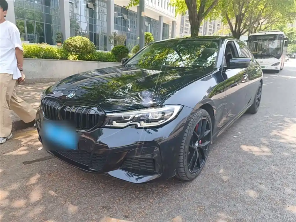 BMW 3 Series 2022 Facelift 320Li M Sport Package