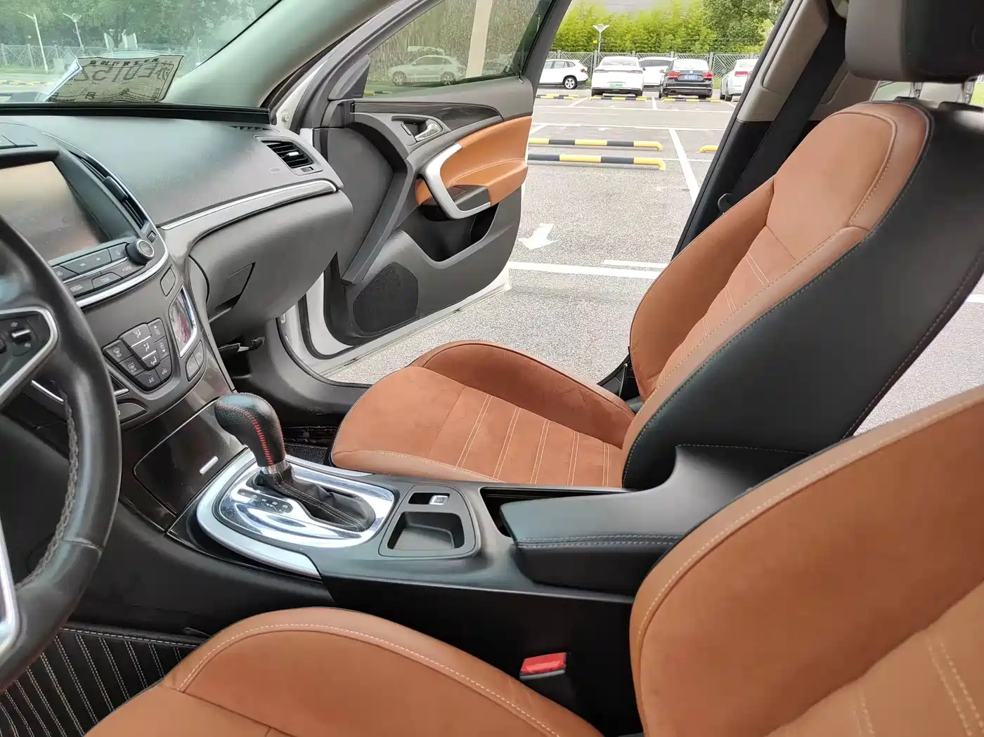 Buick Regal 2015 1.6T Elite Tech Edition фото 12