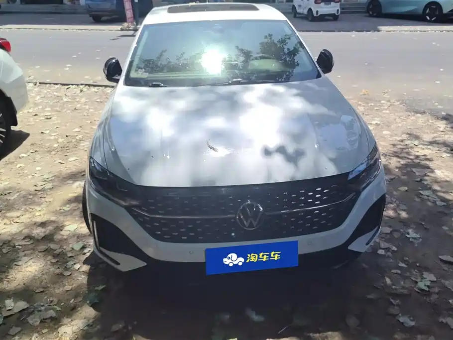 Volkswagen Lavida 2024 Model 300TSI DSG Starlight Leading Edition фото 2