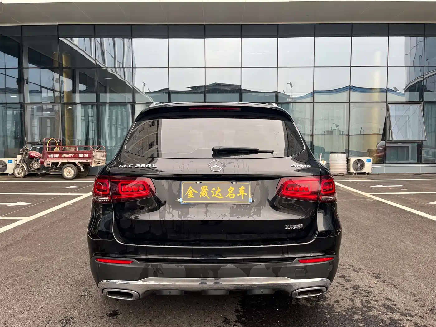 Mercedes-Benz GLC 2021 GLC 260 L 4MATIC Sporty фото 8