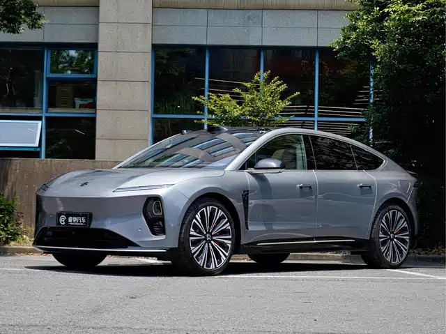 NIO NIO ET9 2025 100kWh Signature Edition