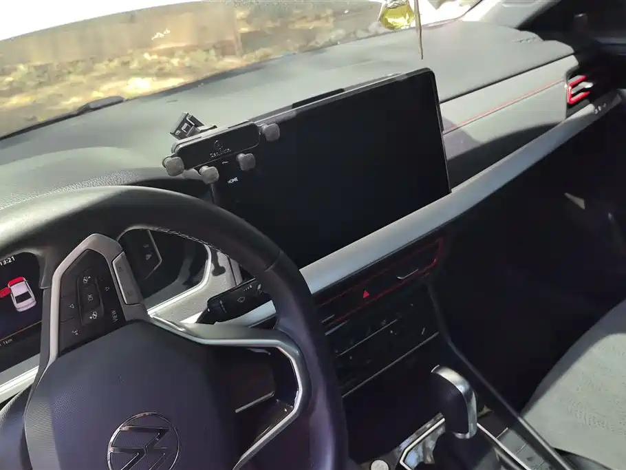 Volkswagen Lavida 2024 Model 300TSI DSG Starlight Leading Edition фото 13