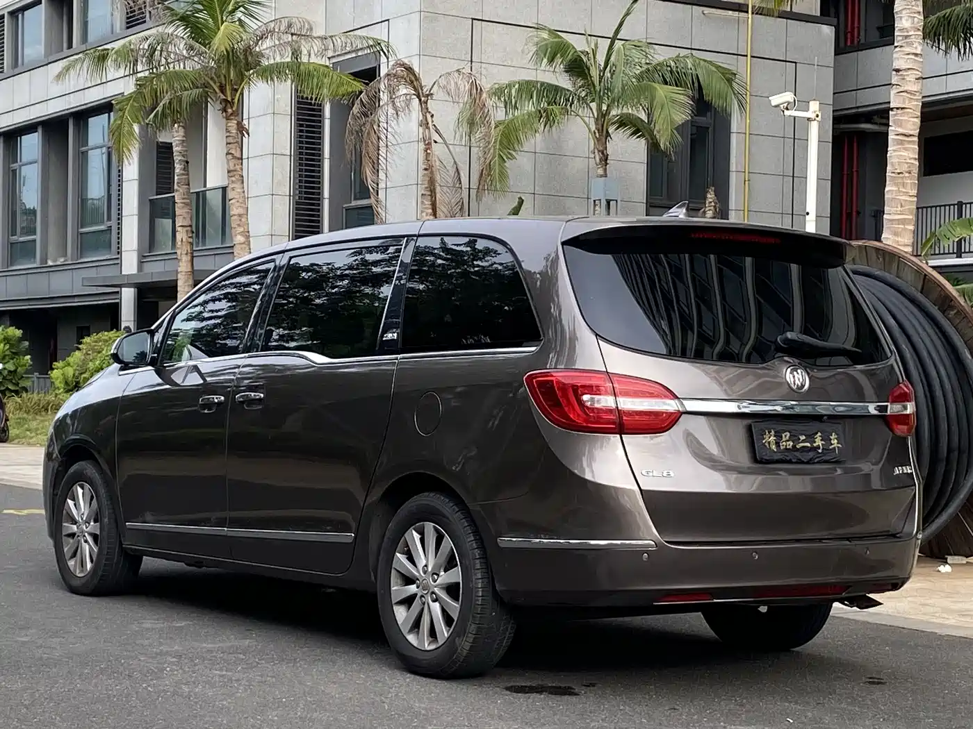Фото 18 - Buick GL8