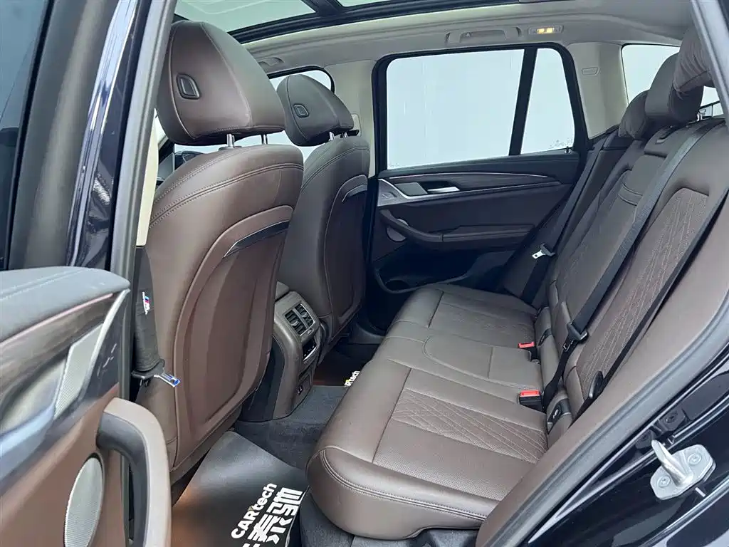 BMW X3 2023 Facelift xDrive30i Leading M Night Package фото 18