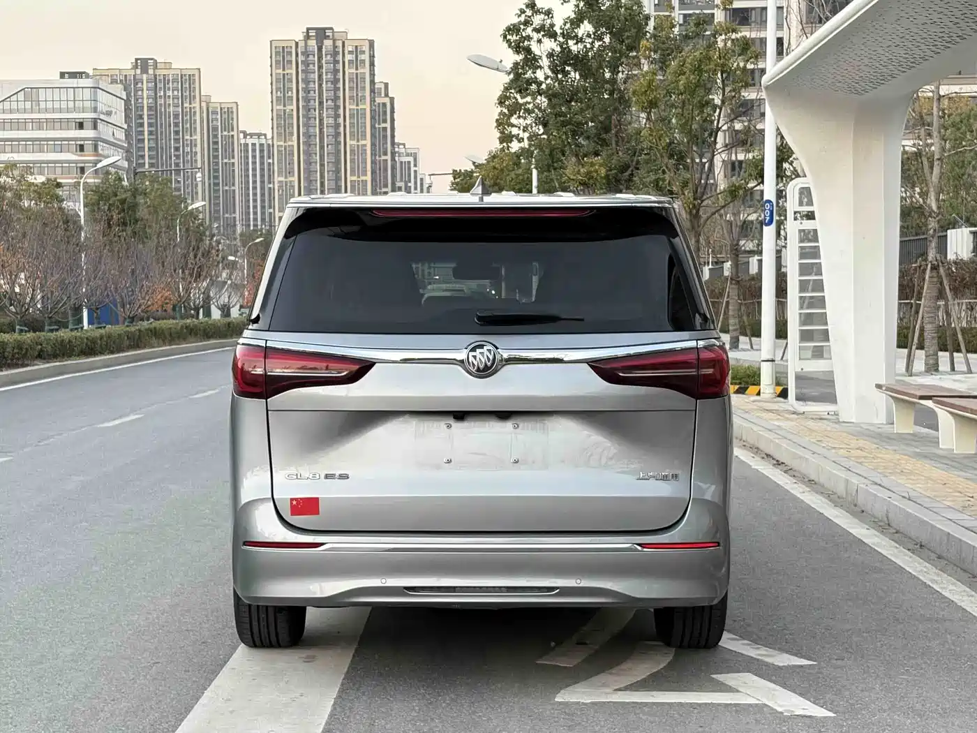 Buick GL8 2023 ES Landmaster Exclusive фото 8