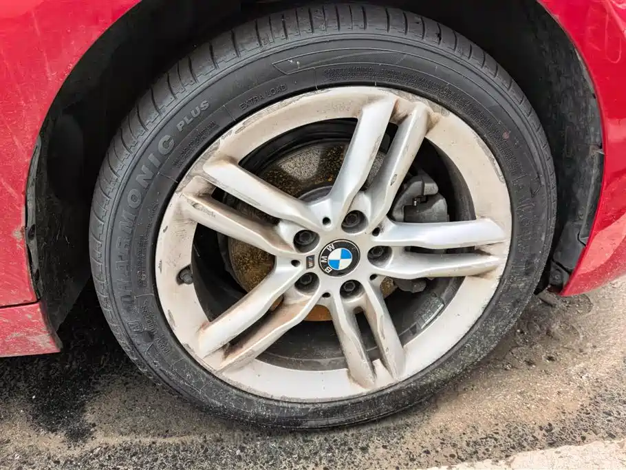 BMW 1 Series 2021 120i M Sport Shadow Edition фото 6