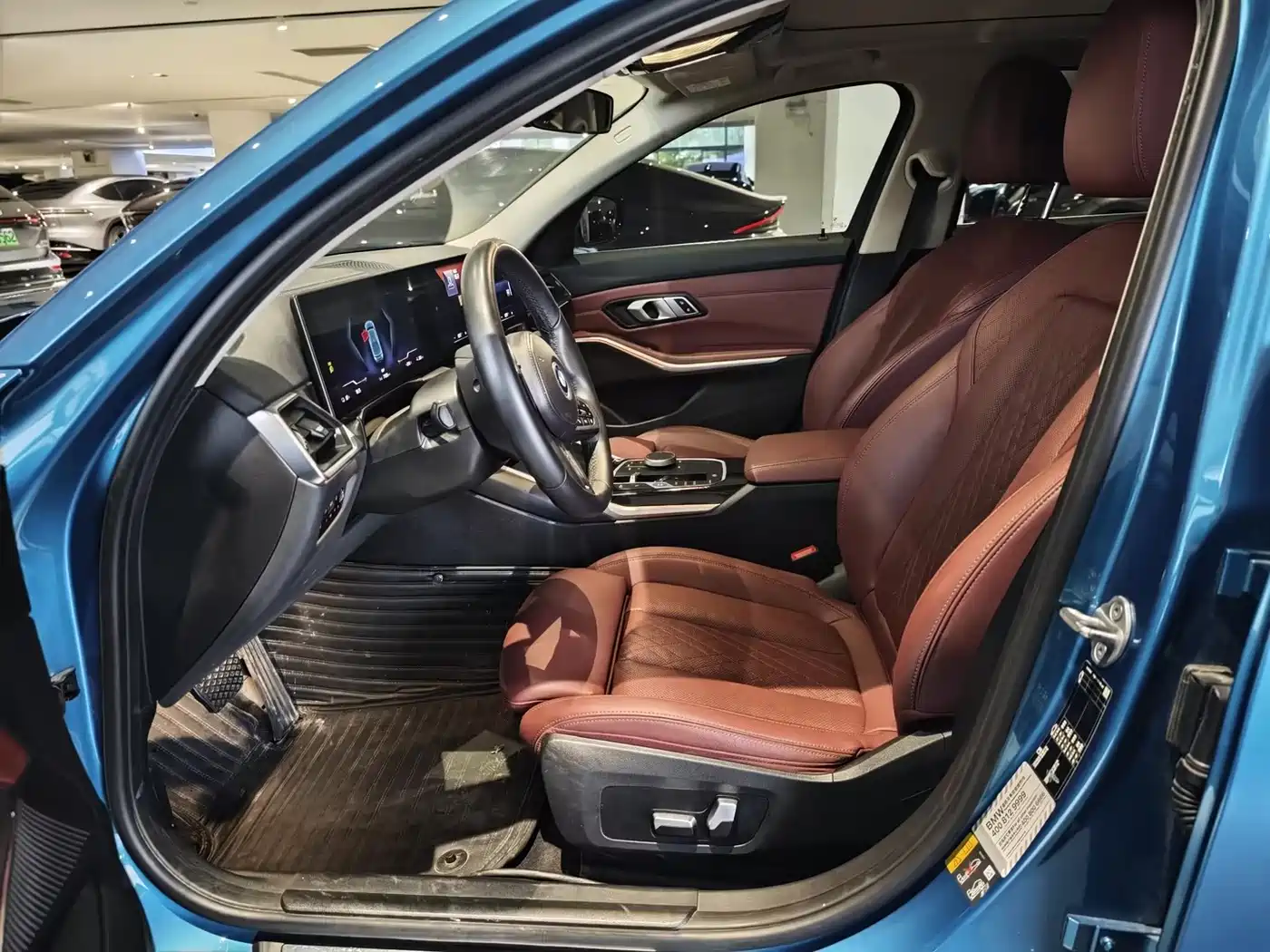 BMW i3 2022 eDrive 35 L фото 4
