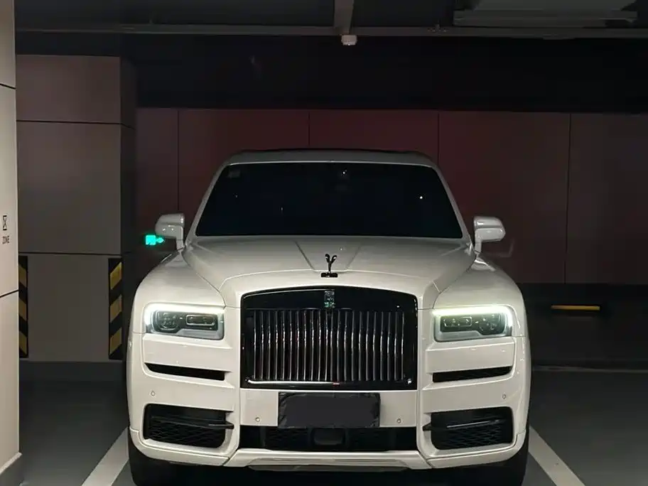 Rolls-Royce Cullinan 2018 4-Seater Version фото 2
