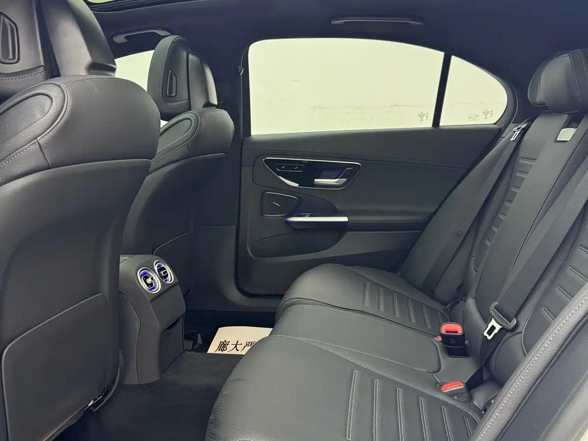 Mercedes-Benz C-Class 2023 C 260 L Sport фото 8