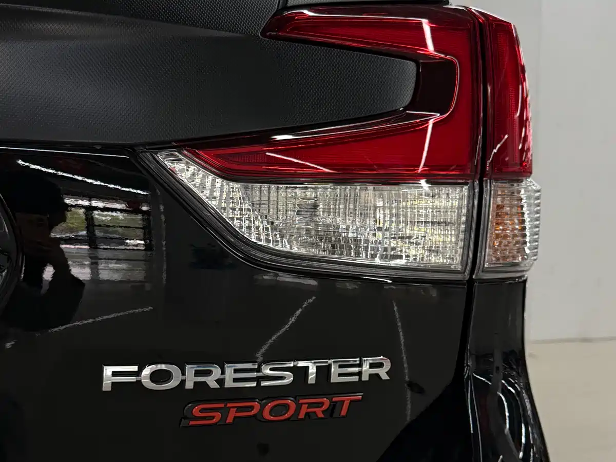 Subaru Forester 2024 Model 2.5i AWD X Sport Edition EyeSight фото 25