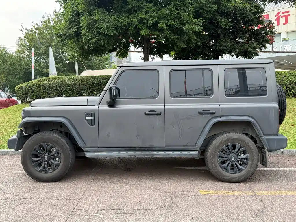 212 T01 2026 2024 2.0T Explorer