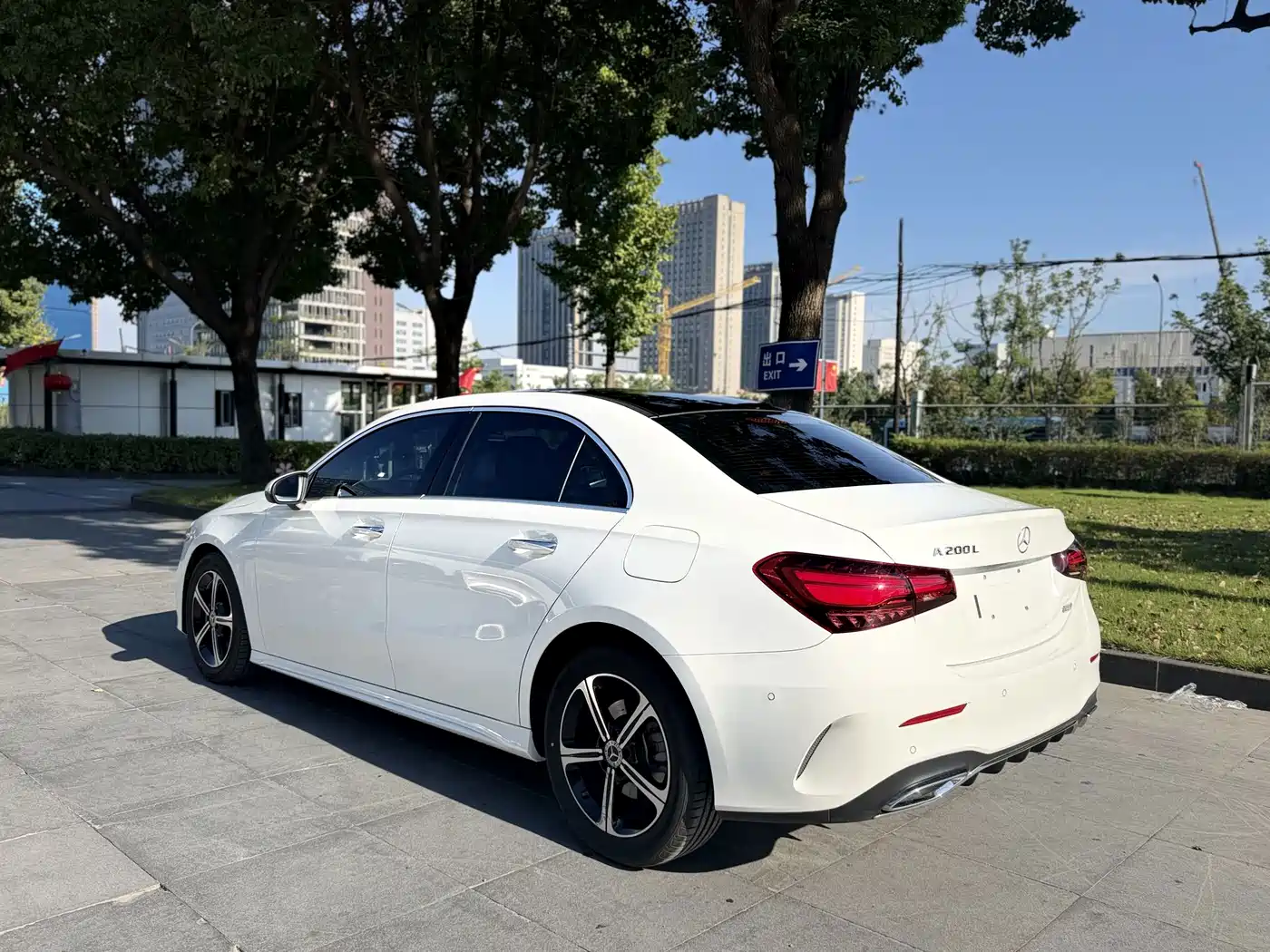Mercedes-Benz A-Class 2025 2025 A 200 L Fashion Edition
