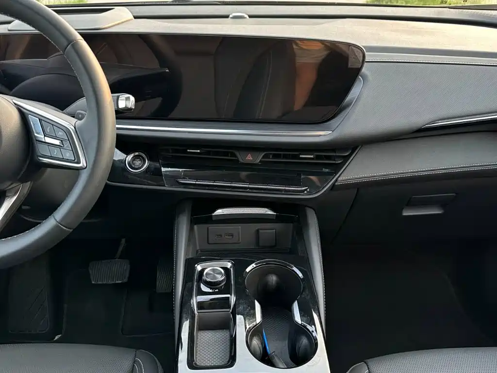 Buick Envision S 2025 2025 25T Premium Platinum Edition