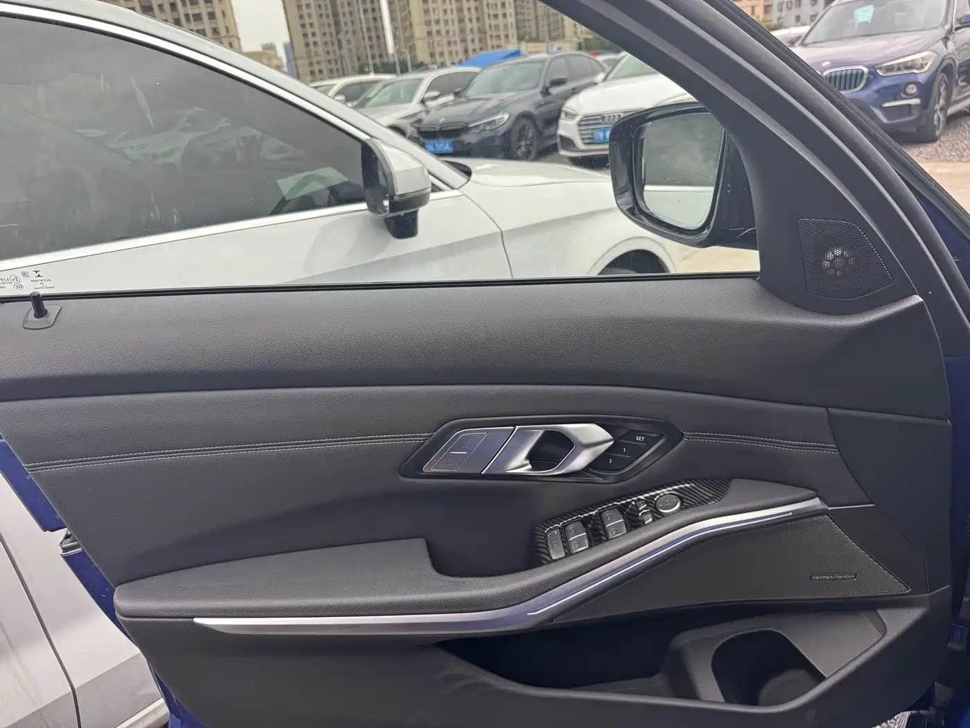 BMW 3 Series 2020 330i M Sport Blackout Package фото 10