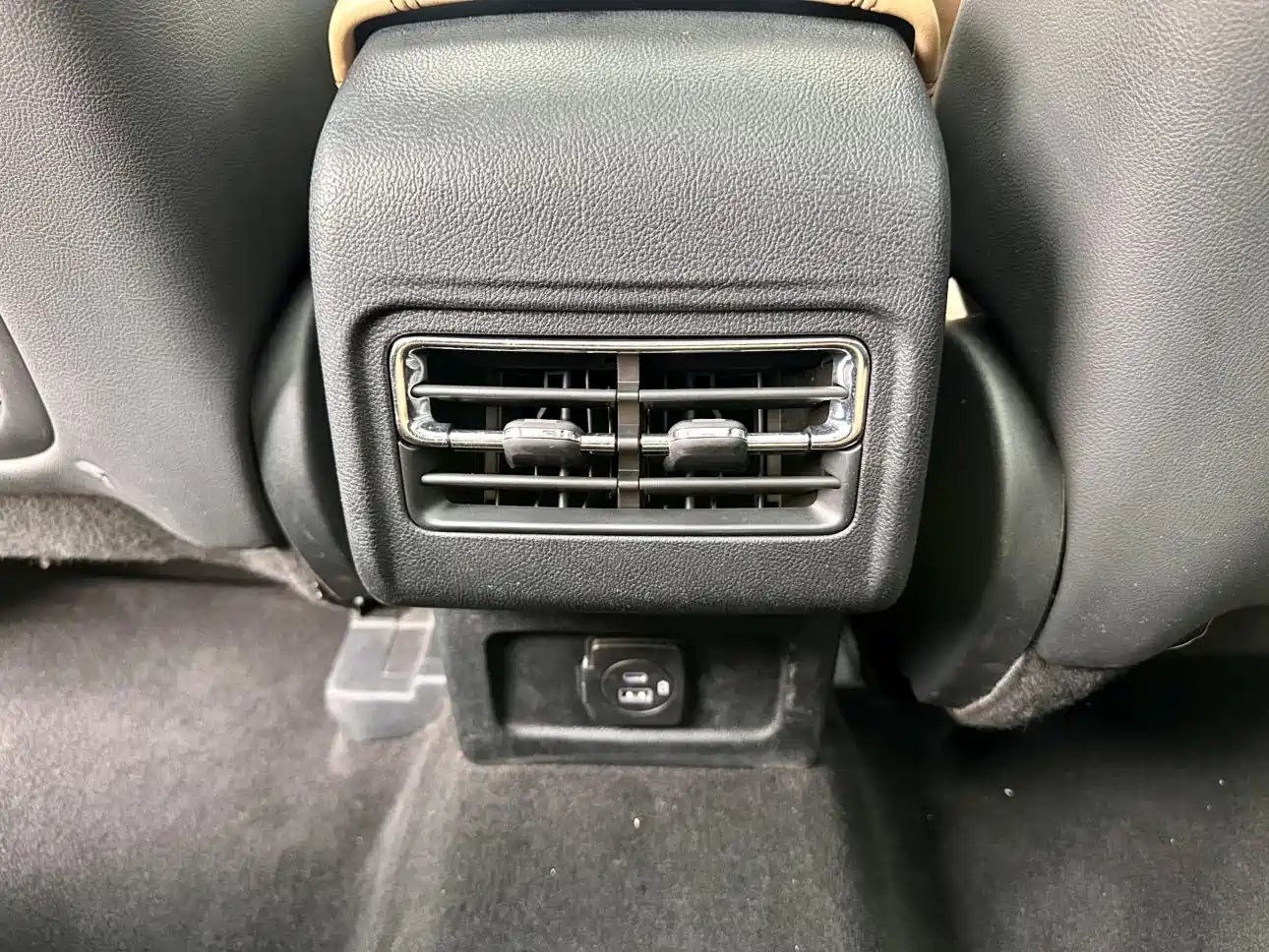 LINCOLN ADVENTURER