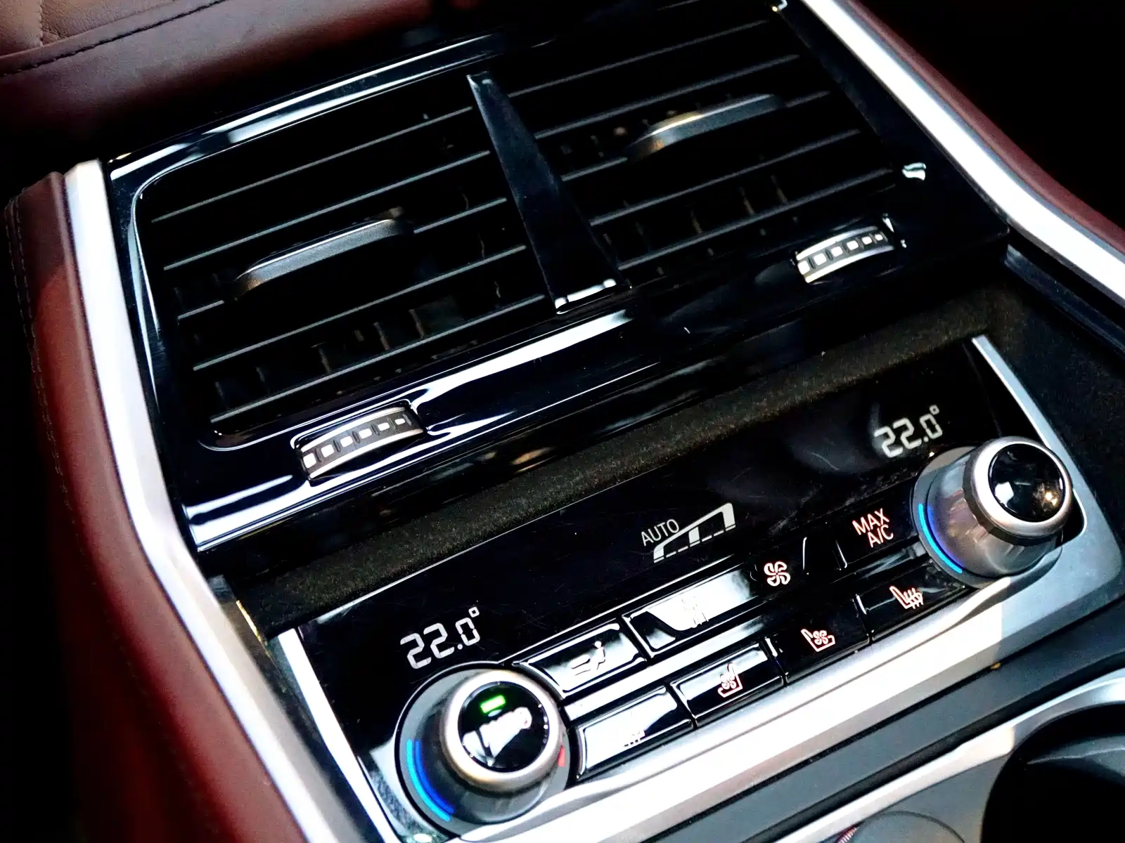 صورة 24 - BMW 7 Series