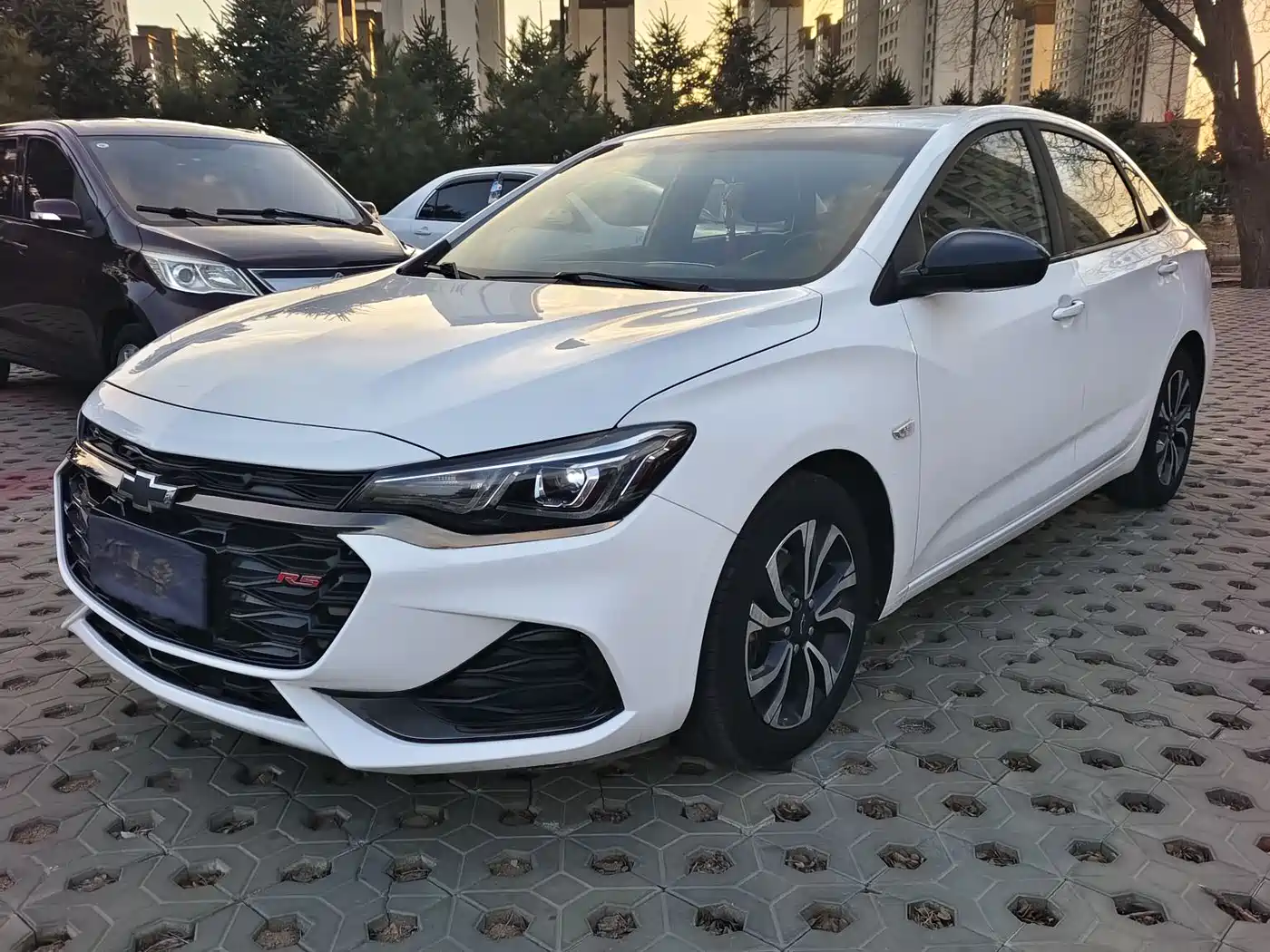 CHEVROLET CRUZE